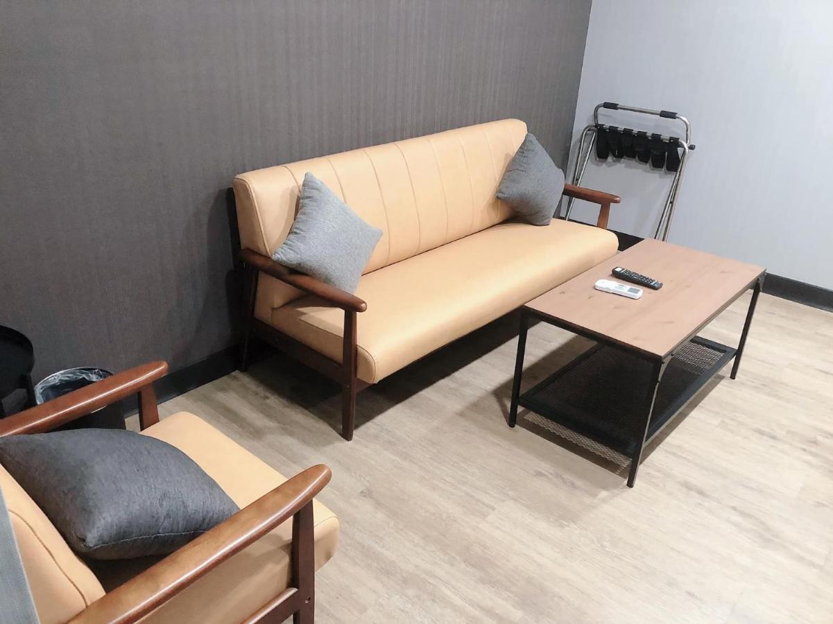 Cy Hotel Taipei Exterior photo